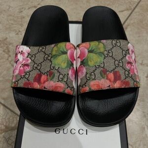 Gucci slides authentic